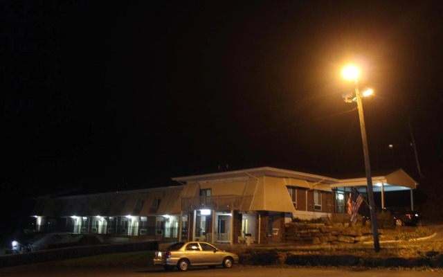 Passport Inn and Suites