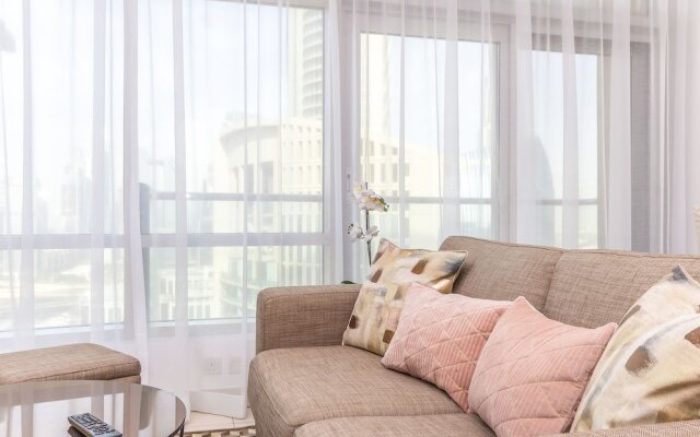 Driven Holiday Homes - Loft East