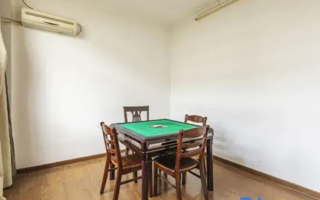 Zijiaren Inn