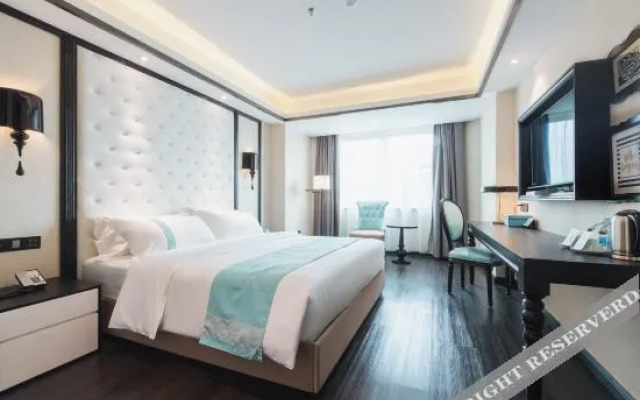 Xinjiang Hotel Heyuan