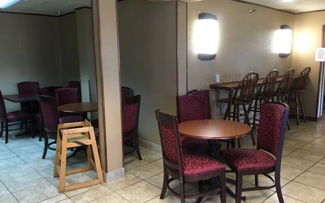 Americas Best Value Inn & Suites Ft. Collins E at I-25