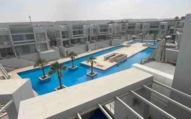 Stunning and Spacious 3-bed Apartment in Gouna