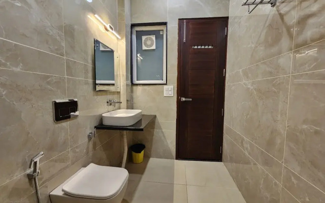 Raina's BnB