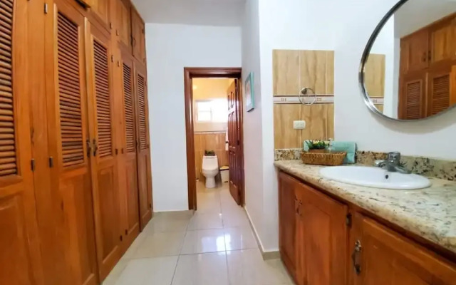 "quiet And Well-kept Apartment Garden Views. Playa Bavaro"