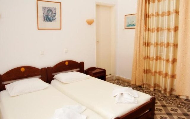 Avra Hotel