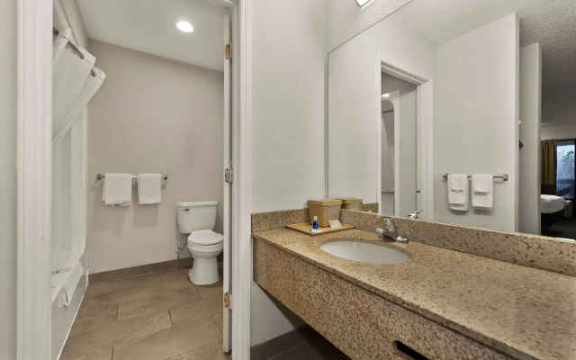 Rodeway Inn