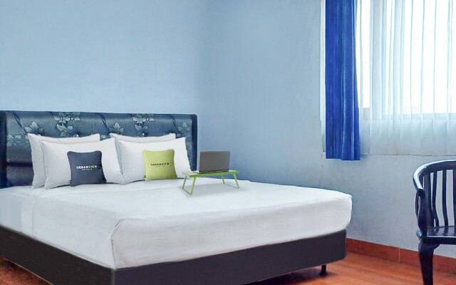 Urbanview Hotel Istana Bangun Jagad Indramayu by RedDoorz