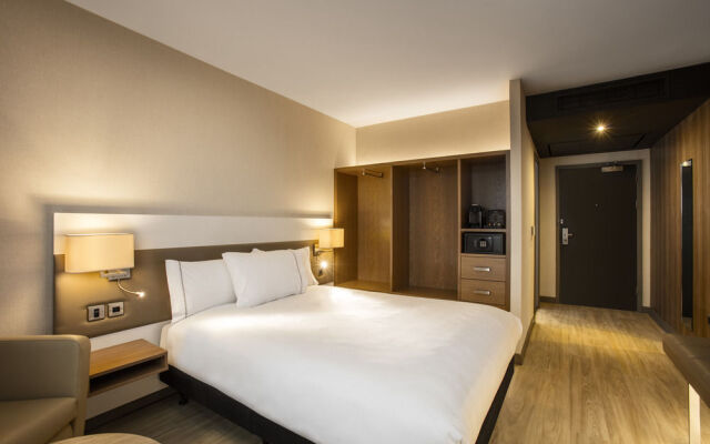 AC Hotel Manchester Salford Quays