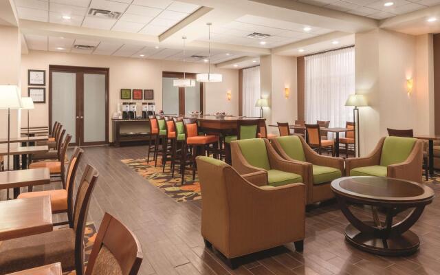 Hampton Inn by Hilton Edmonton/South, Alberta, Canada