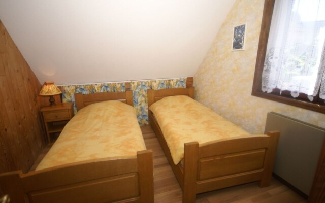 Comfortable Holiday Home with Fenced Garden in Natzwiller