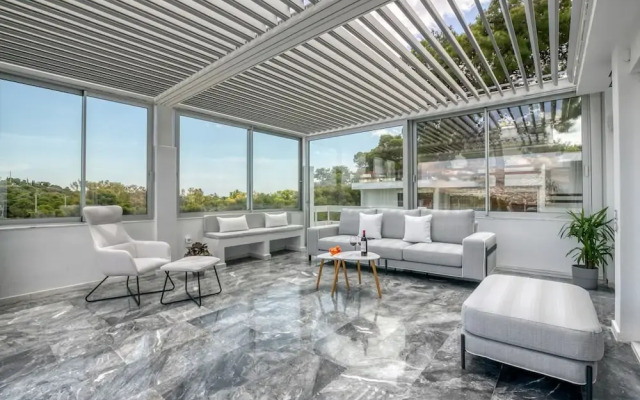 South Blue Sea View Apartment