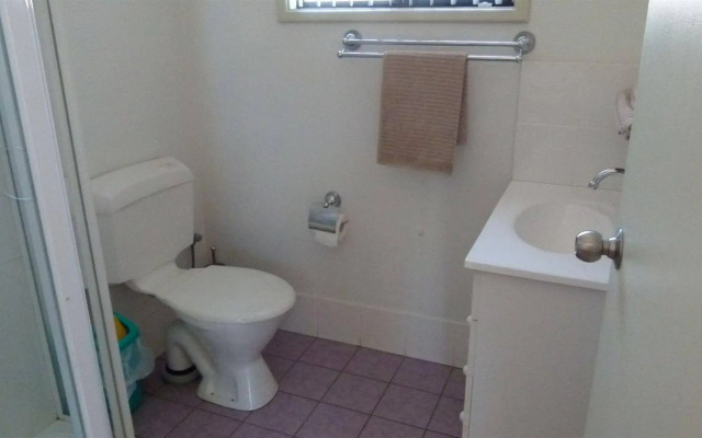 Twin Waters Caravan Park - Dawesville