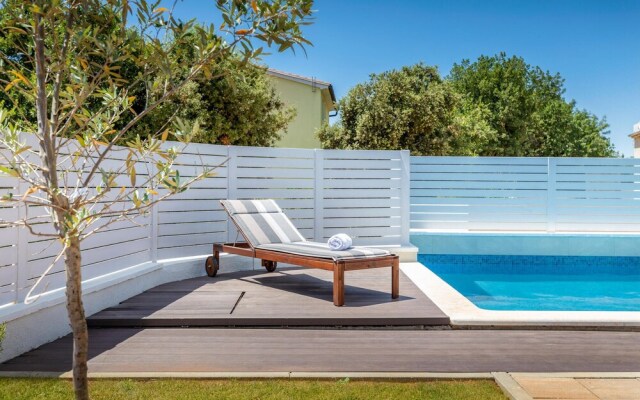 Stunning Home in Betiga With 2 Bedrooms, Wifi and Outdoor Swimming Pool