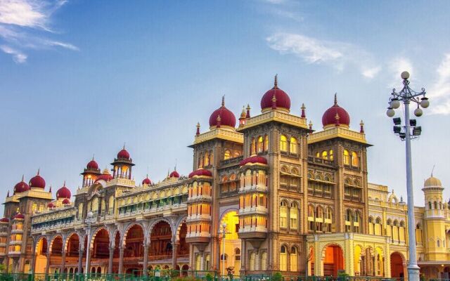 Sandesh The Prince - 4 Star Hotel