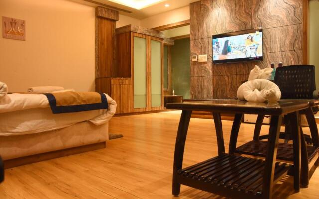 Click Resort Sparsh Bareilly