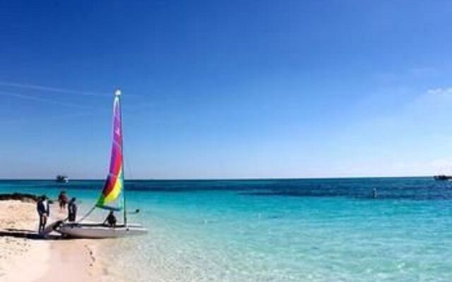 Memories Grand Bahama Beach Resort All-Inclusive