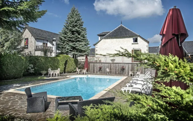 Logis De France Le Rocher Blanc