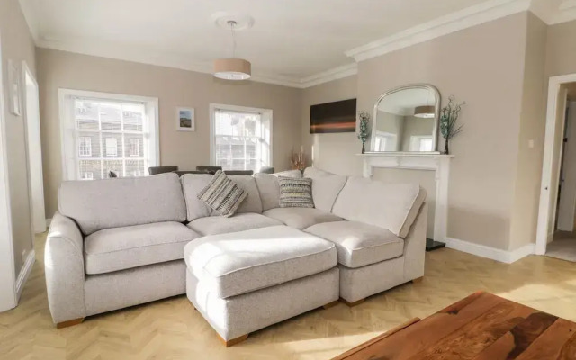 7a Belvoir Terrace
