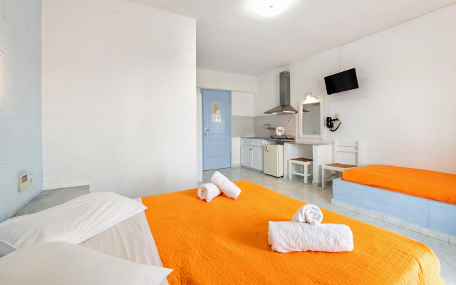 Stratos Studios & Apartments