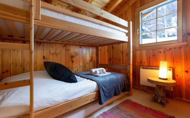 Relaxing Sauna Chalet for 6
