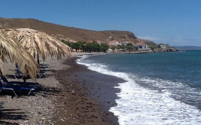 Tavari Beach Hotel