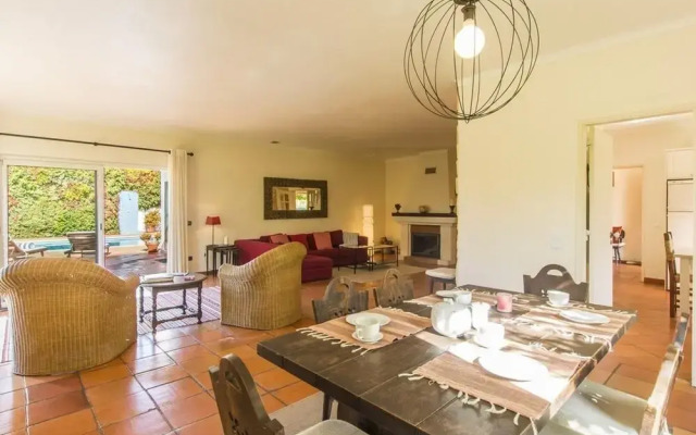 Villa Goreti AL in Amora