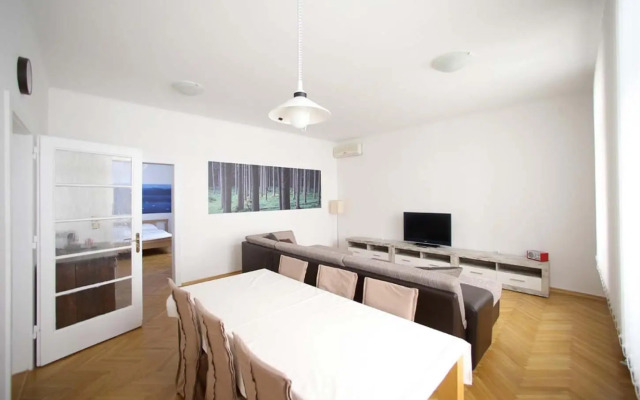 Skyscraper Apartment Tour As