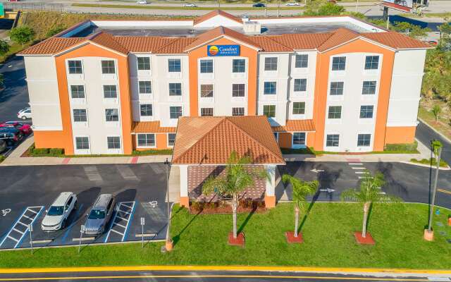 Comfort Inn & Suites Maingate South