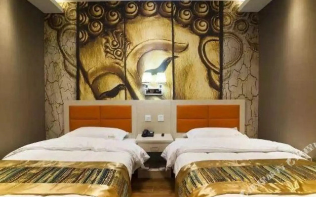 Super 8 Collection Hotel (Beijing Capital Airport New International Exhibition Center)