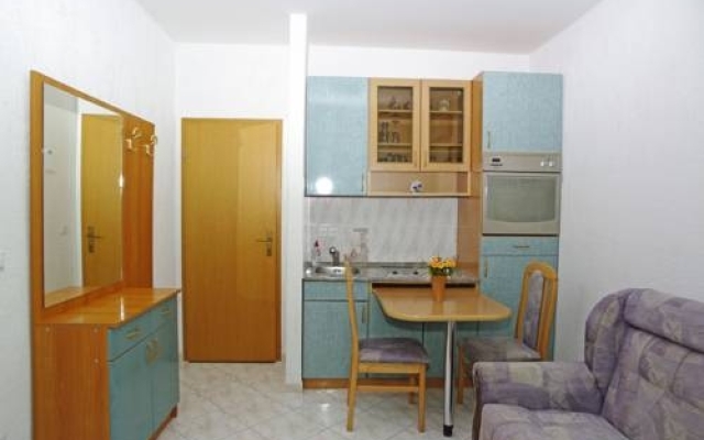 Adria Apartments