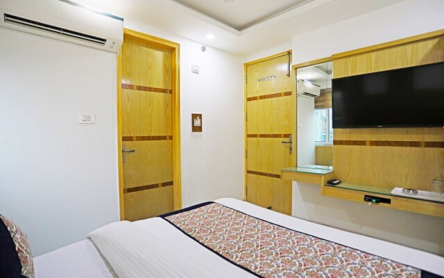 Hotel Kuber International
