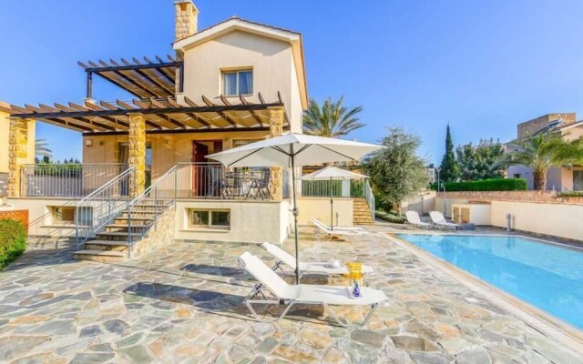 Villa Paralia