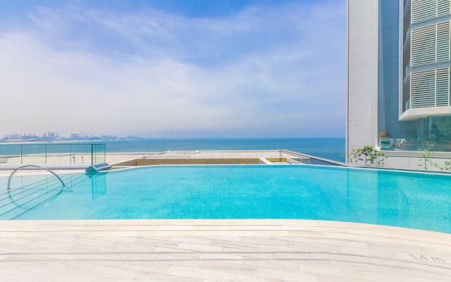 DHH Bluewater Island Building 2 Sea View