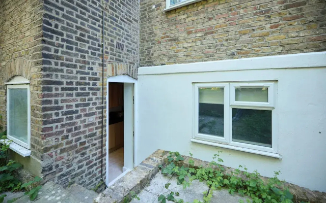 The Archway Garden Flat