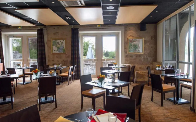 Hôtel Abbaye du Golf de Lésigny