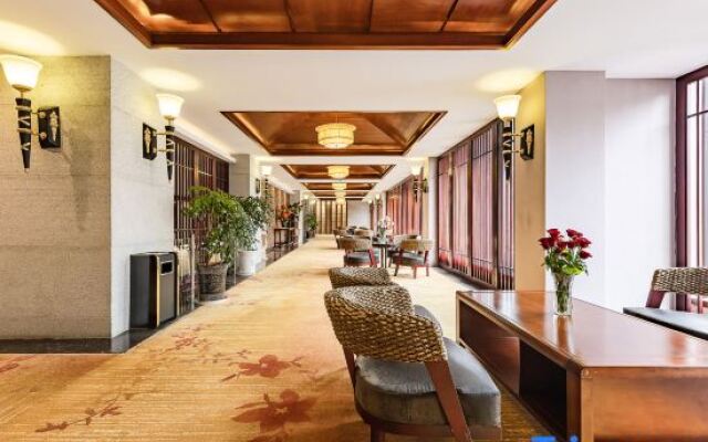 Li Jing Hotel Mile