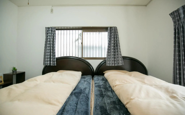 Takematsu Sunny GuestHouse near Kansai Airport