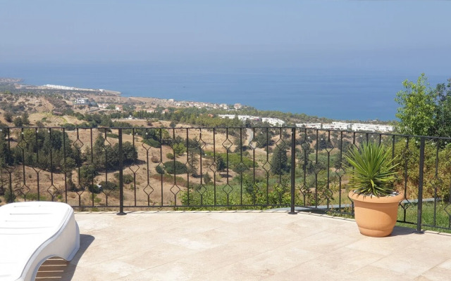 Tranquility is a Four Bedroom Villa in Girne