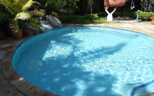 Bedarra Beach Inn