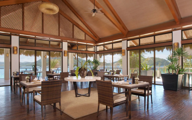 Pangulasian Island Resort