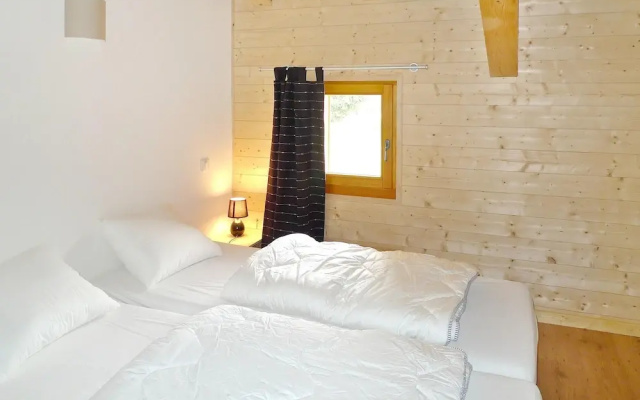 Chalet With 6 Bedrooms in Saint-jean-d'aulps, With Wonderful Mountain