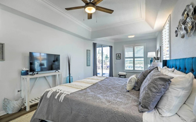 Heated Pool/spa & Dock: Apollo Beach Home on Canal