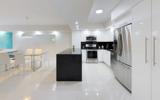 Premium 1 Bedroom Park View Or123