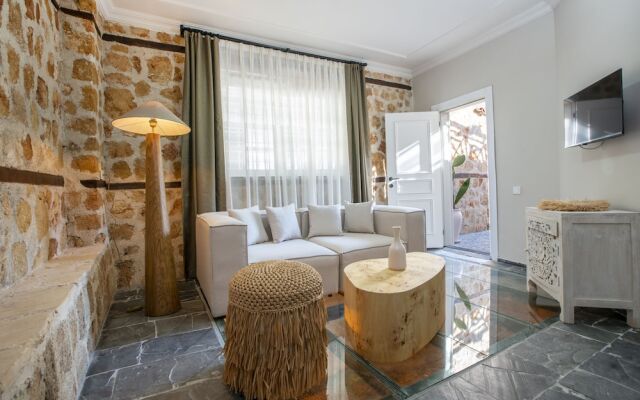 Noa's Boutique Hotel