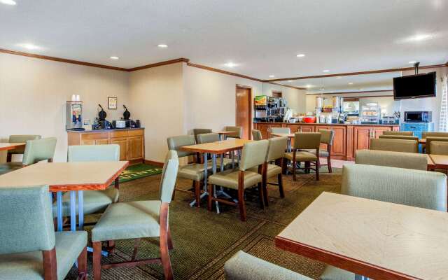La Quinta Inn by Wyndham Detroit Southgate