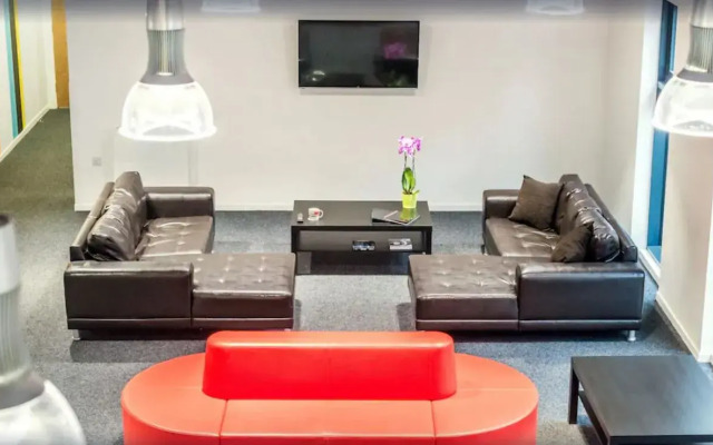 Destiny Student Shrubhill - Campus Accommodation