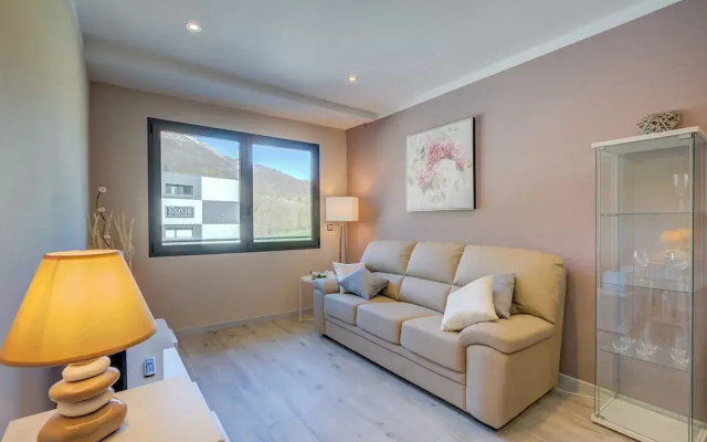 4 Seasons Apartment