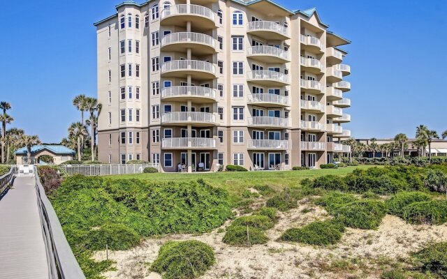 Luxury Condo with Atlantic Ocean View from Private Balcony by RedAwning