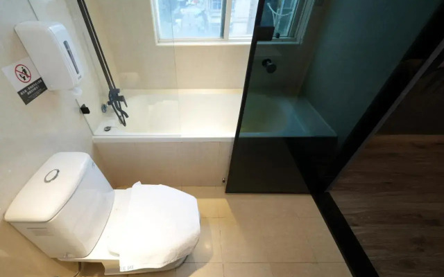 Puremeworld Hotel