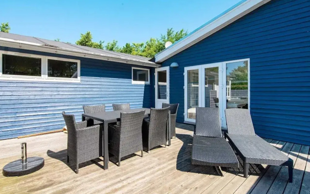Simplistic Holiday Home in Ringkøbing near Sea